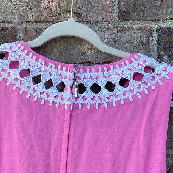 Take 50% OFF-Lilly Pulitzer Sleeveless Pink Shift Dress with White Crochet Sz-14 - Picture 9 of 10